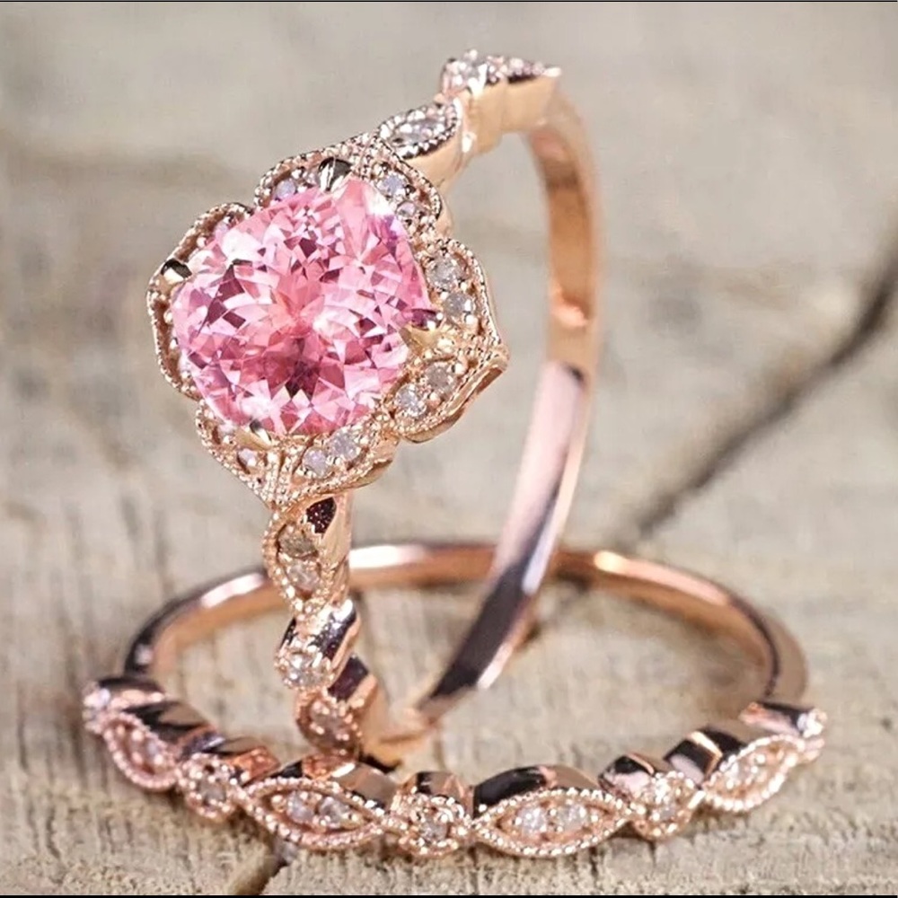 3 for $30❗️CLOSING CLOSET 🌟 Rose Gold Pink ring